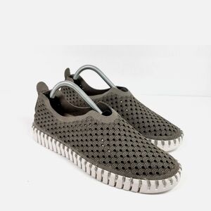 Ilse Jacobsen Gray Flats